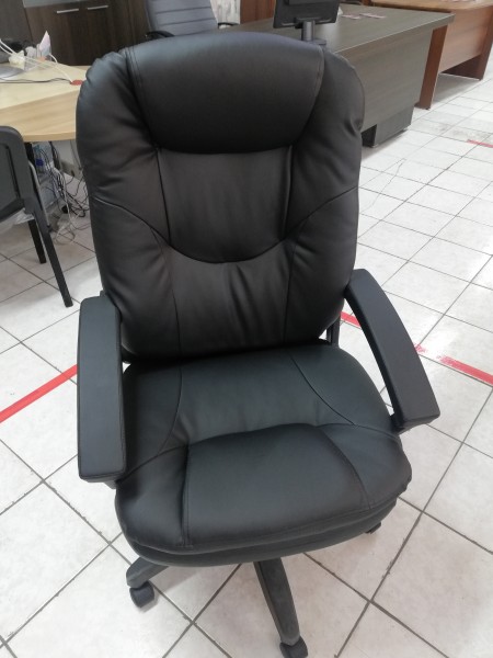 КРЕСЛО РУКОВОДИТЕЛЯ CHAIRMAN 668 LT